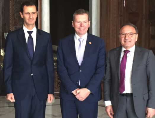 Aldo Carcaci avec le président Assad (à gauche)